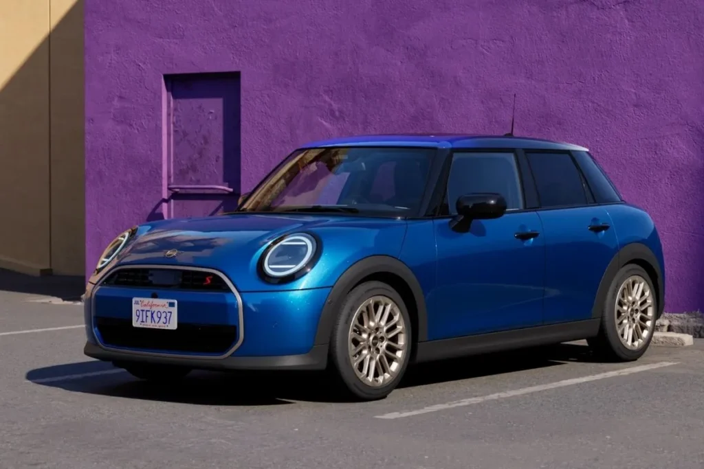 Mini Cooper kadın arabaları